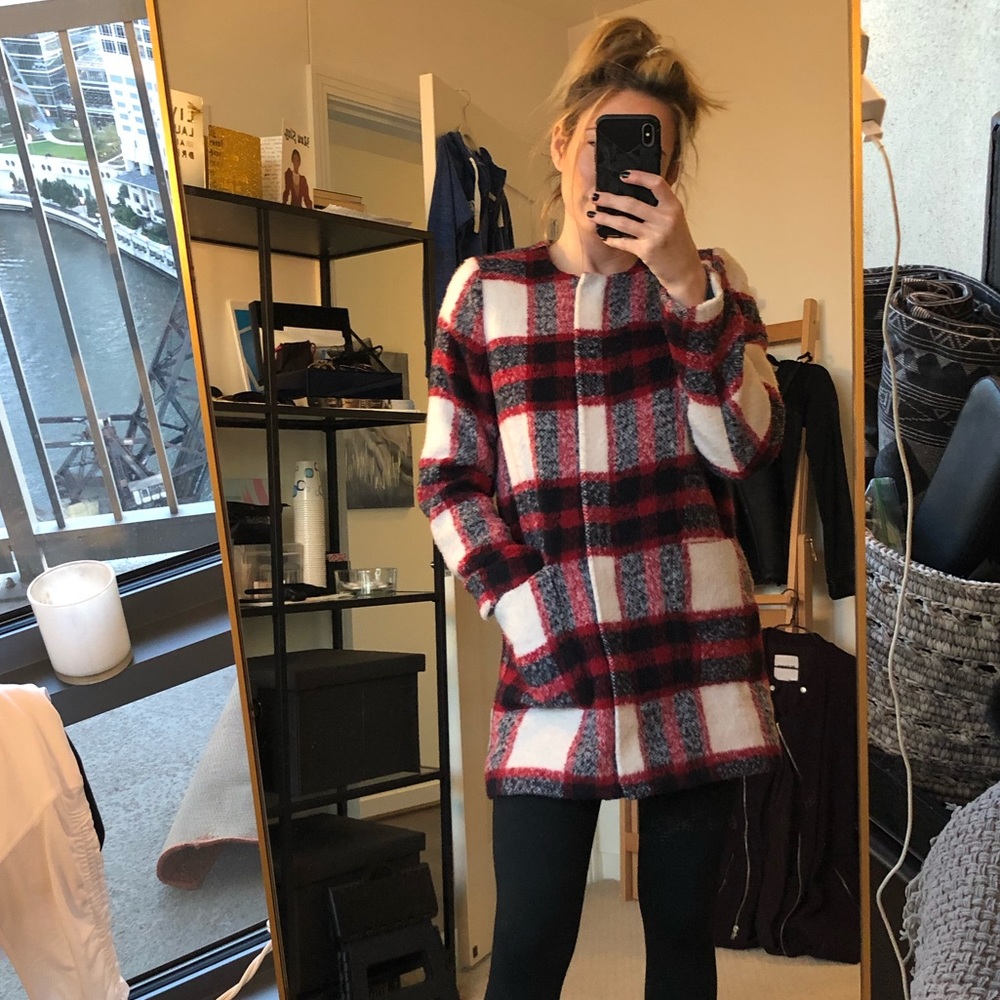 Abercrombie & Fitch Red, White & Black Plaid Cozy Tunic Coat